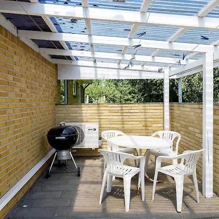 Ae235-aeroskobing-hanses-ager-8 Nyaraló Ærøskøbing